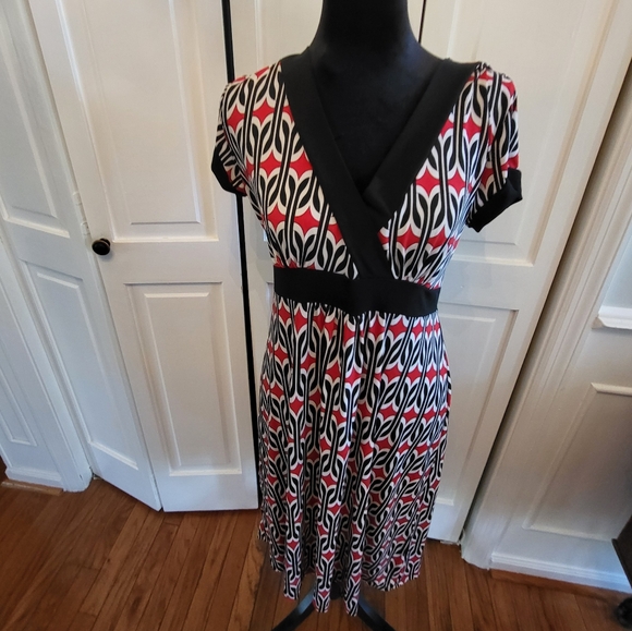 new directions Dresses & Skirts - Y2k Red and Black Geometric Print Babydoll Dress sz L Summer Graduation Wedding